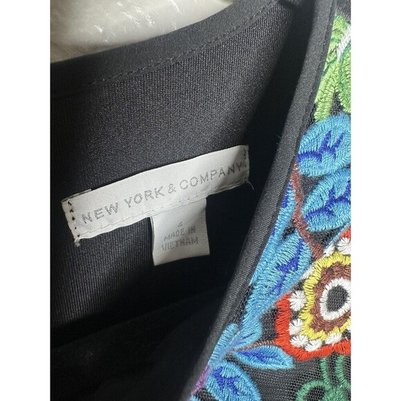New York & Company Dress Womens 4 Black Floral Embroidered Sheath Short Sleeve - Picture 4 of 8